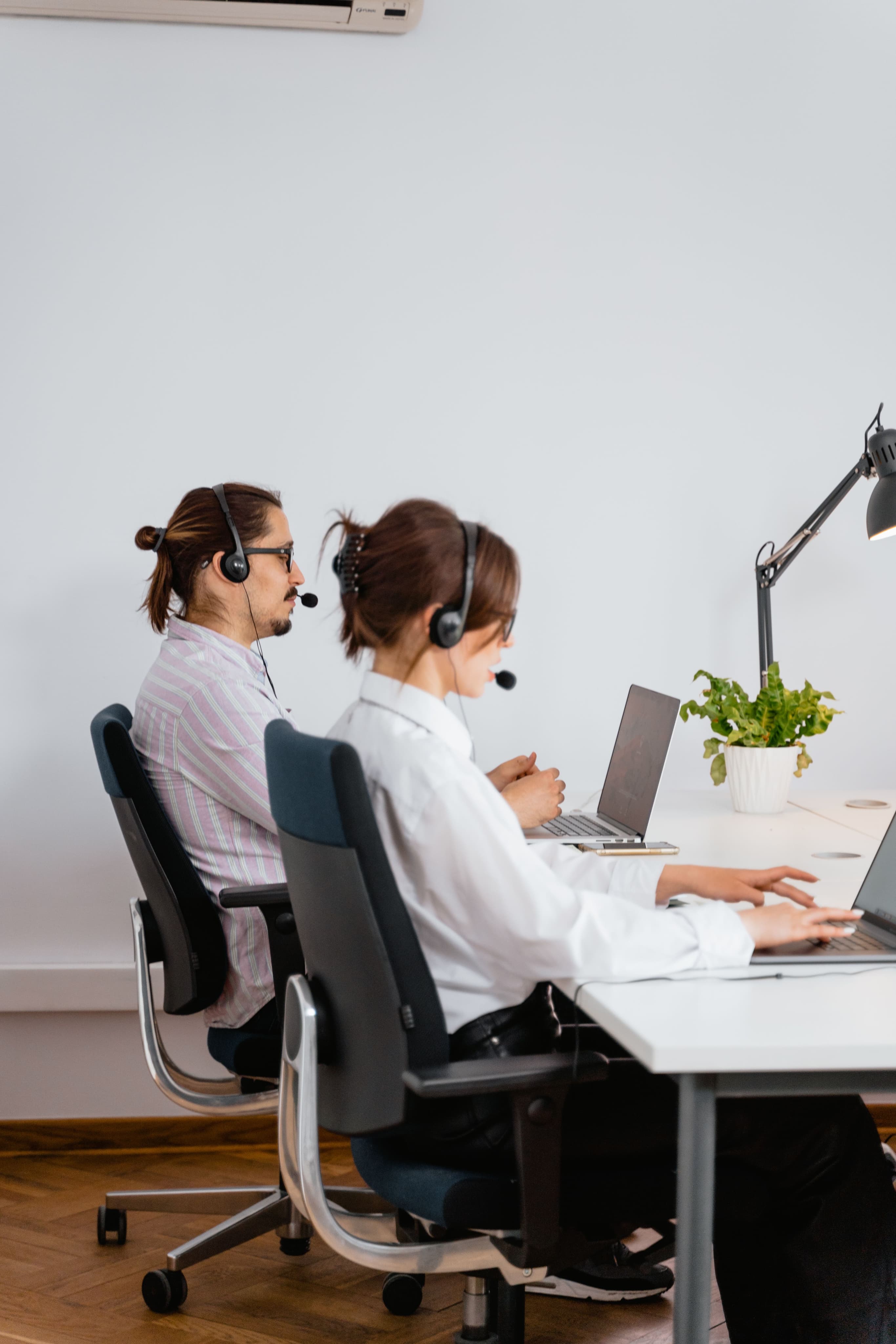 Support team on a call